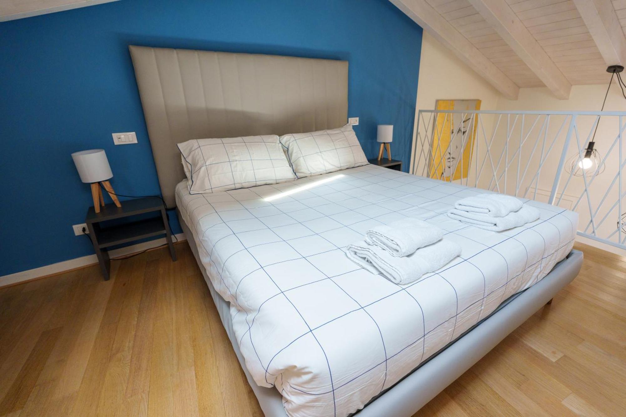La Casa Incartata Apartment Toscolano Maderno Bagian luar foto