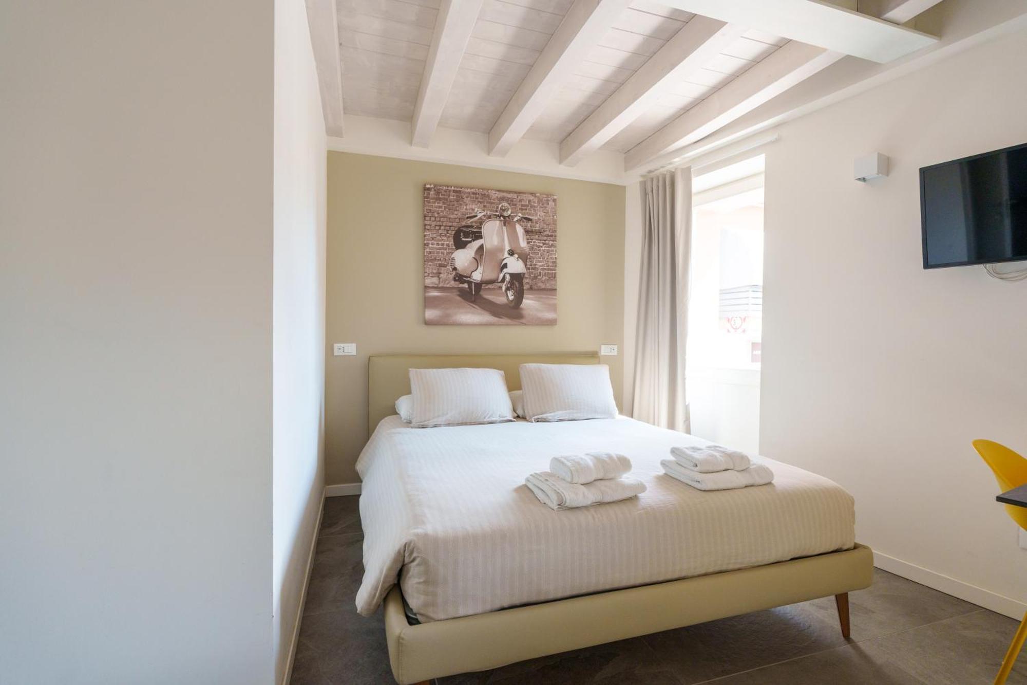 La Casa Incartata Apartment Toscolano Maderno Bagian luar foto